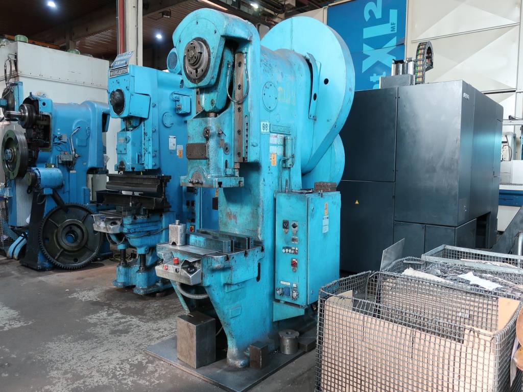 Machines for processing thin/medium thick sheet metal<br> (cutting, punching, pressing, bending)<br><font size="2">In collaboration with Hilco Industrial Acquisitions bv<br></font>-2