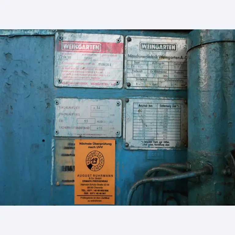 Máquinas para o processamento de chapas metálicas de espessura fina/média<br>(corte, perfuração, prensagem, dobragem)<br><font size="2">Em colaboração com a Hilco Industrial Acquisitions bv</font>-4