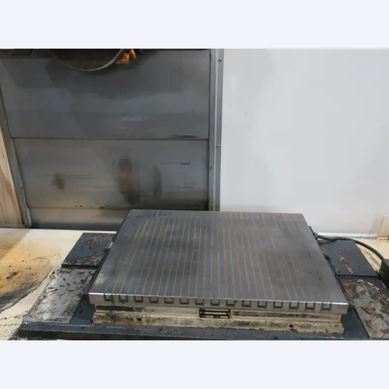 Machines pour l'usinage de tôles fines/moyennes<br>(découpe, poinçonnage, pressage, pliage)<br><font size="2">En collaboration avec Hilco Industrial Acquisitions bv</font>.-5