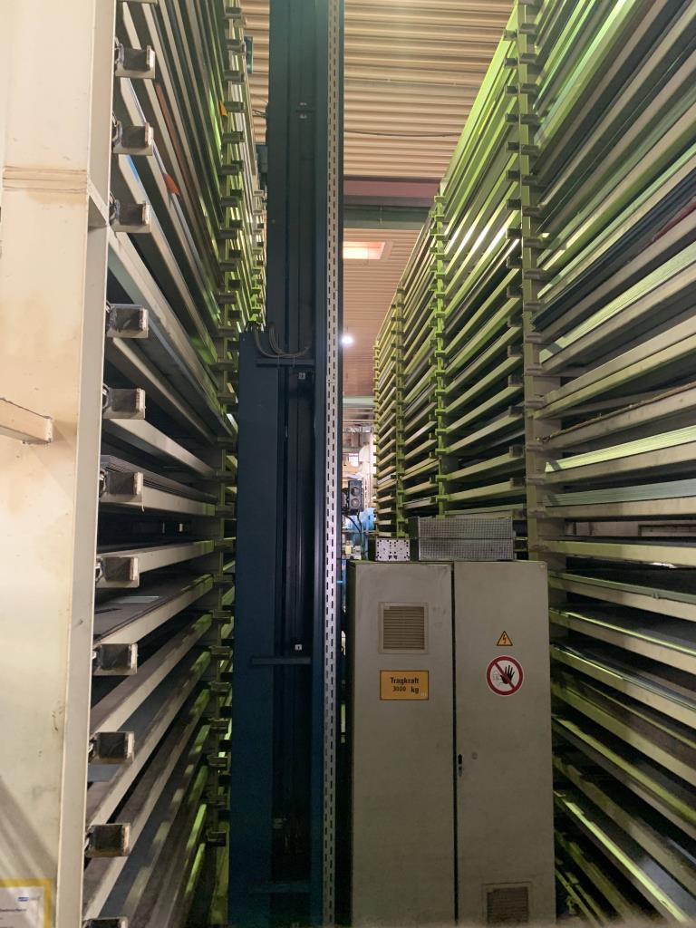 Machines for processing thin/medium thick sheet metal<br> (cutting, punching, pressing, bending)<br><font size="2">In collaboration with Hilco Industrial Acquisitions bv<br></font>-2