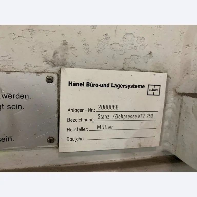 Machines for processing thin/medium thick sheet metal<br> (cutting, punching, pressing, bending)<br><font size="2">In collaboration with Hilco Industrial Acquisitions bv<br></font>-3