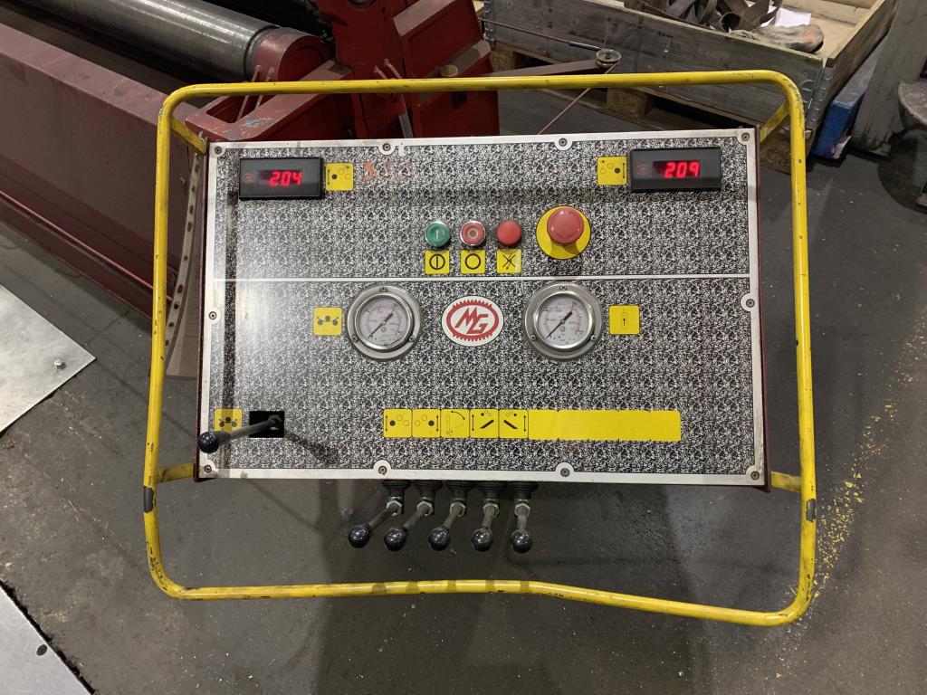 Machines for processing thin/medium thick sheet metal<br> (cutting, punching, pressing, bending)<br><font size="2">In collaboration with Hilco Industrial Acquisitions bv<br></font>-6