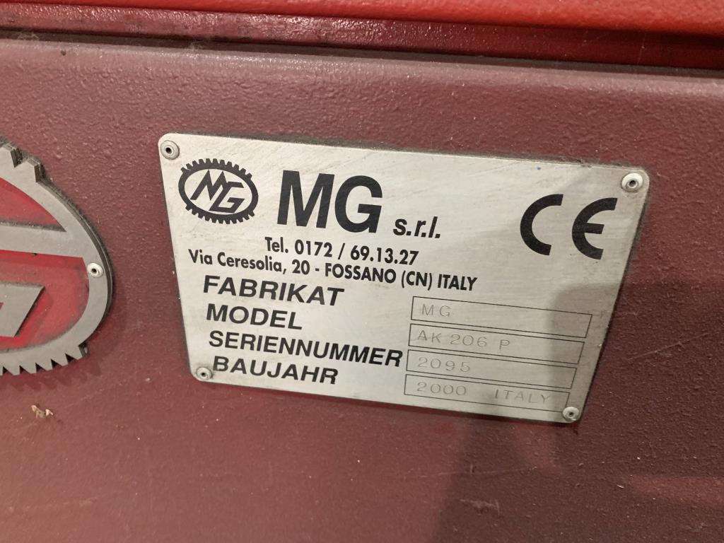 Machines for processing thin/medium thick sheet metal<br> (cutting, punching, pressing, bending)<br><font size="2">In collaboration with Hilco Industrial Acquisitions bv<br></font>-7