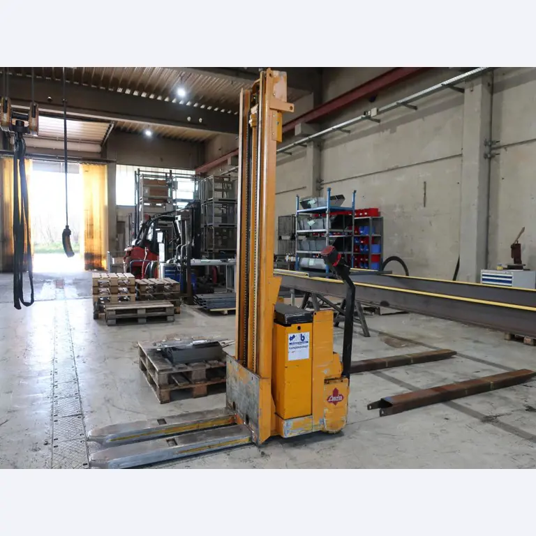Machines for processing thin/medium thick sheet metal<br> (cutting, punching, pressing, bending)<br><font size="2">In collaboration with Hilco Industrial Acquisitions bv<br></font>-3