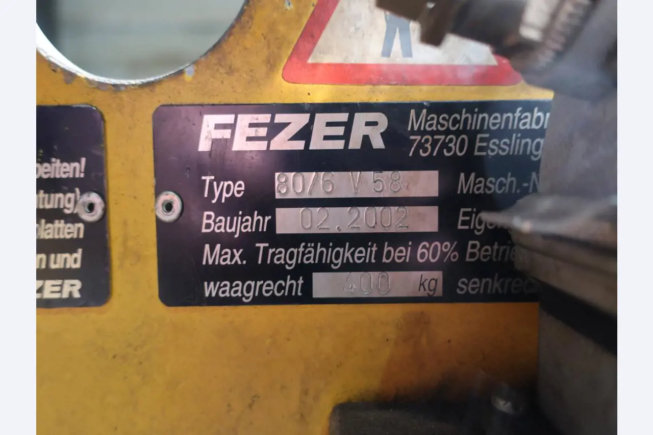 Máquinas para o processamento de chapas metálicas de espessura fina/média<br>(corte, perfuração, prensagem, dobragem)<br><font size="2">Em colaboração com a Hilco Industrial Acquisitions bv</font>-2
