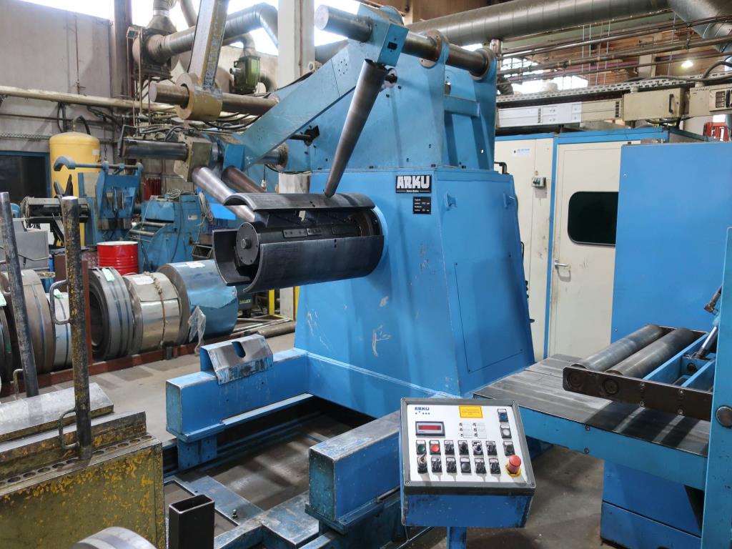 Machines for processing thin/medium thick sheet metal<br> (cutting, punching, pressing, bending)<br><font size="2">In collaboration with Hilco Industrial Acquisitions bv<br></font>-24