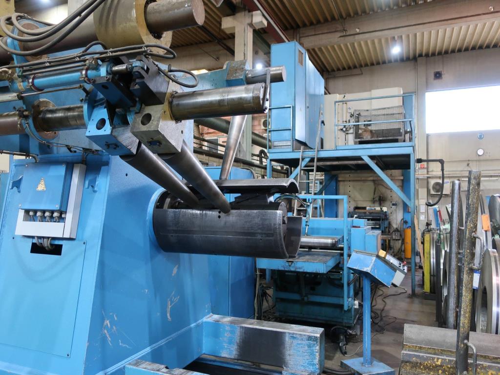 Machines for processing thin/medium thick sheet metal<br> (cutting, punching, pressing, bending)<br><font size="2">In collaboration with Hilco Industrial Acquisitions bv<br></font>-26
