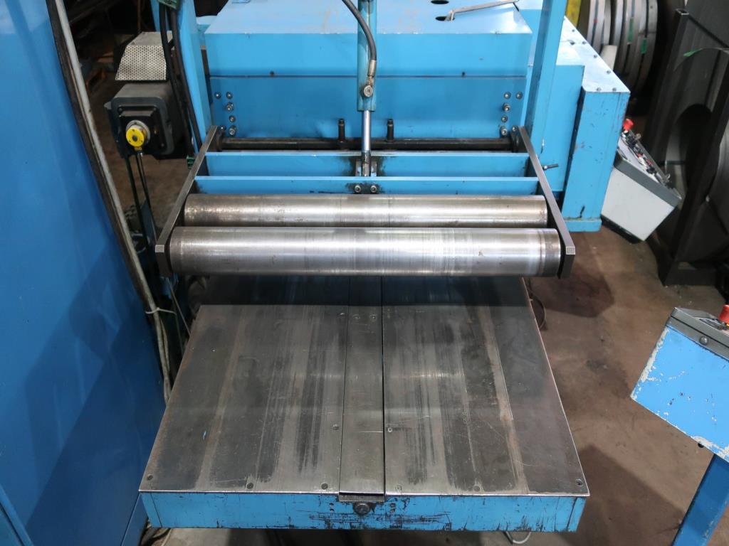 Machines for processing thin/medium thick sheet metal<br> (cutting, punching, pressing, bending)<br><font size="2">In collaboration with Hilco Industrial Acquisitions bv<br></font>-30