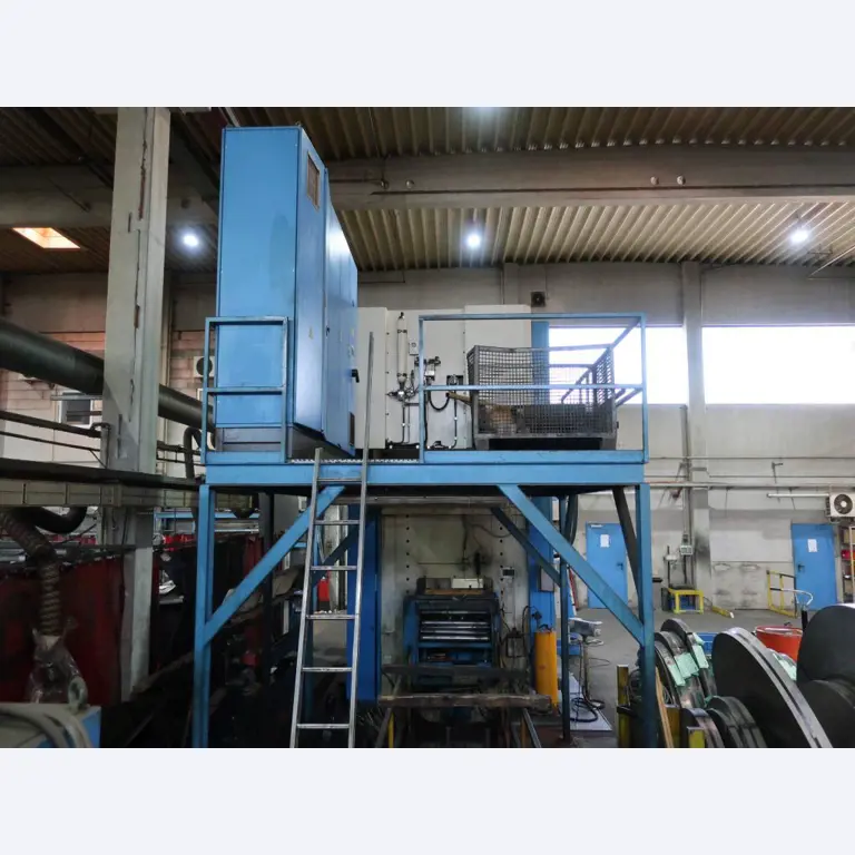 Máquinas para o processamento de chapas metálicas de espessura fina/média<br>(corte, perfuração, prensagem, dobragem)<br><font size="2">Em colaboração com a Hilco Industrial Acquisitions bv</font>-6