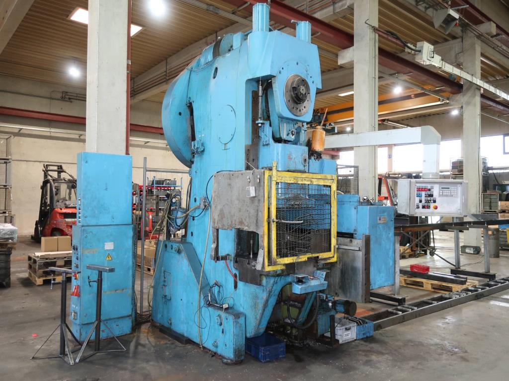 Machines for processing thin/medium thick sheet metal<br> (cutting, punching, pressing, bending)<br><font size="2">In collaboration with Hilco Industrial Acquisitions bv<br></font>-5