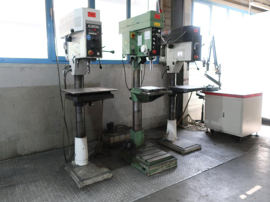 Machines for processing thin/medium thick sheet metal<br> (cutting, punching, pressing, bending)<br><font size="2">In collaboration with Hilco Industrial Acquisitions bv<br></font>-4