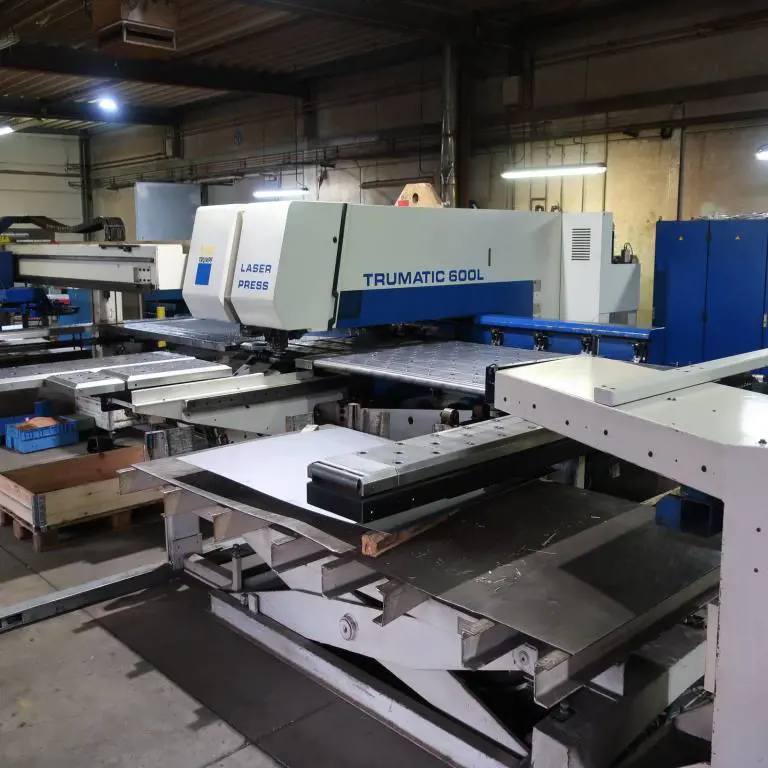 Punzonadora láser CNC (5102) Trumpf Trumatic 600L (Typ Nr. 9312)