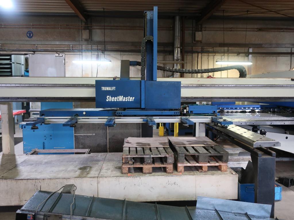 Machines for processing thin/medium thick sheet metal<br> (cutting, punching, pressing, bending)<br><font size="2">In collaboration with Hilco Industrial Acquisitions bv<br></font>-3