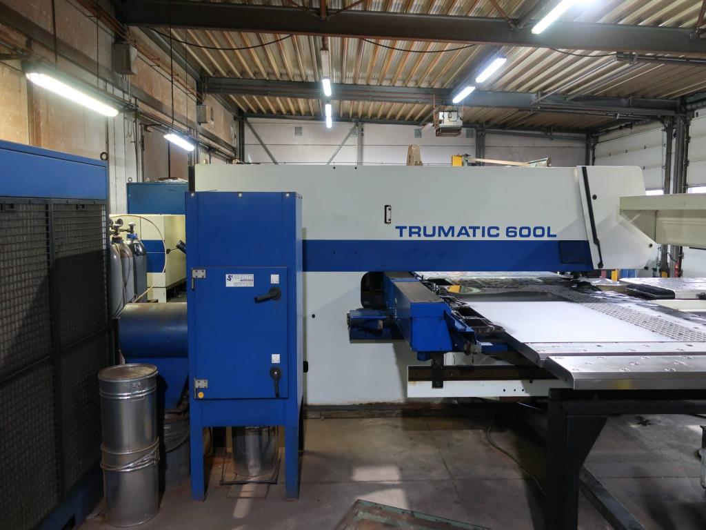 Machines for processing thin/medium thick sheet metal<br> (cutting, punching, pressing, bending)<br><font size="2">In collaboration with Hilco Industrial Acquisitions bv<br></font>-8