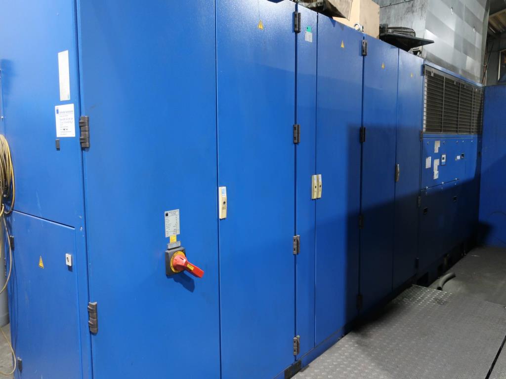 Machines for processing thin/medium thick sheet metal<br> (cutting, punching, pressing, bending)<br><font size="2">In collaboration with Hilco Industrial Acquisitions bv<br></font>-15