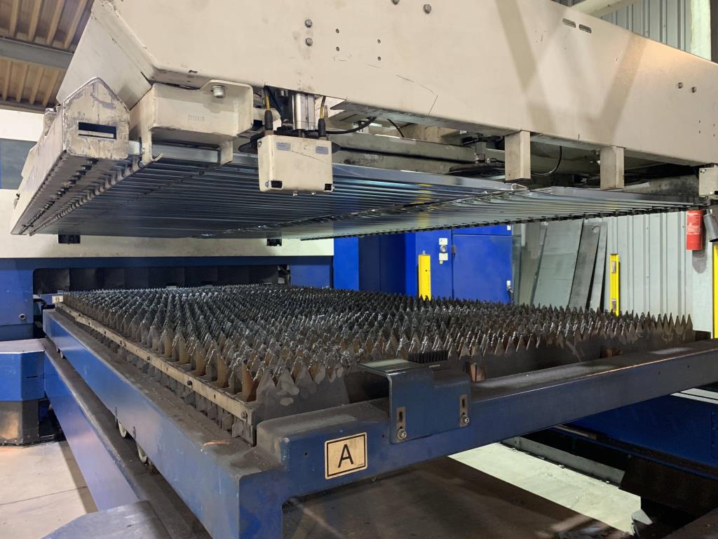 Machines for processing thin/medium thick sheet metal<br> (cutting, punching, pressing, bending)<br><font size="2">In collaboration with Hilco Industrial Acquisitions bv<br></font>-8
