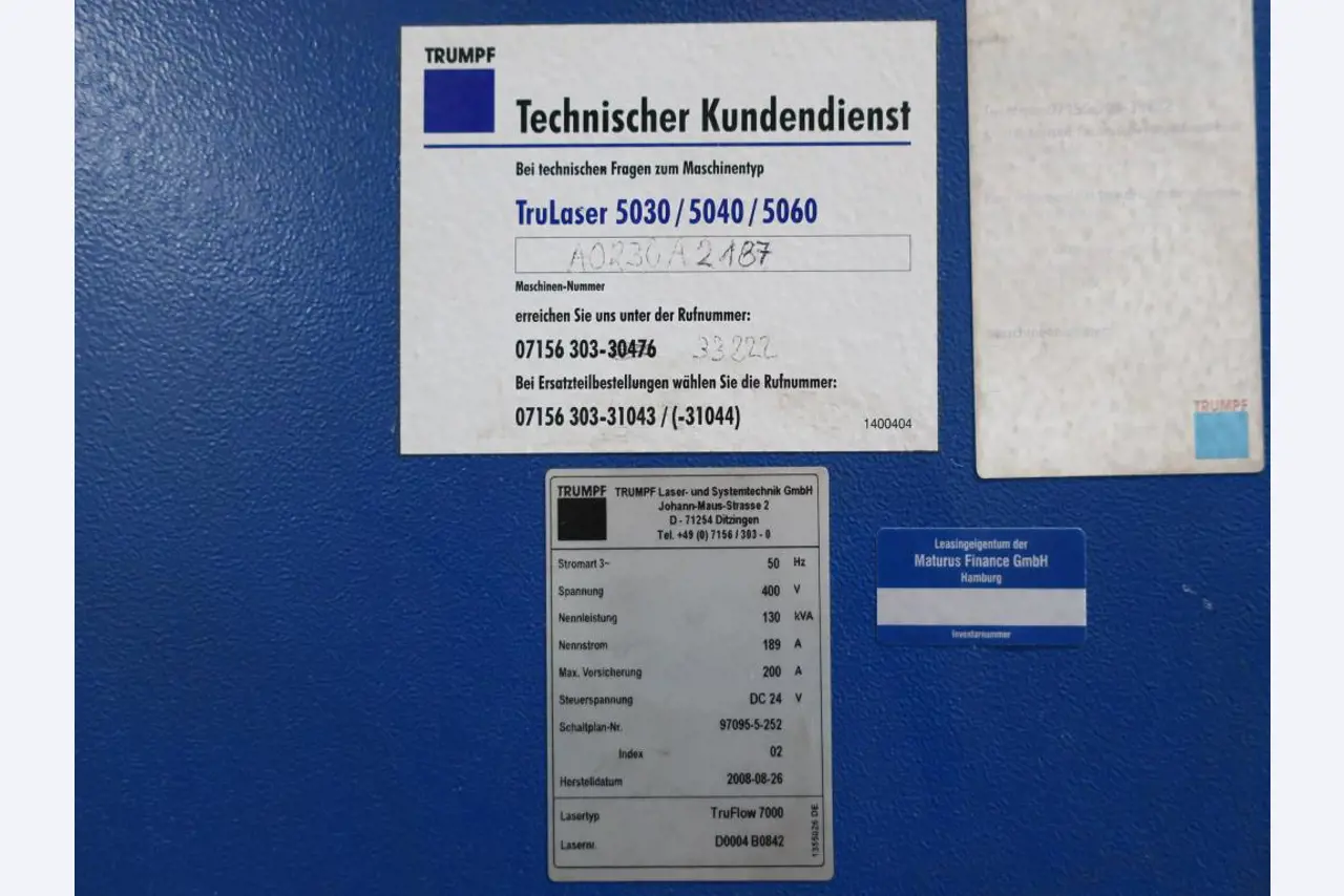 Máquinas para o processamento de chapas metálicas de espessura fina/média<br>(corte, perfuração, prensagem, dobragem)<br><font size="2">Em colaboração com a Hilco Industrial Acquisitions bv</font>-6