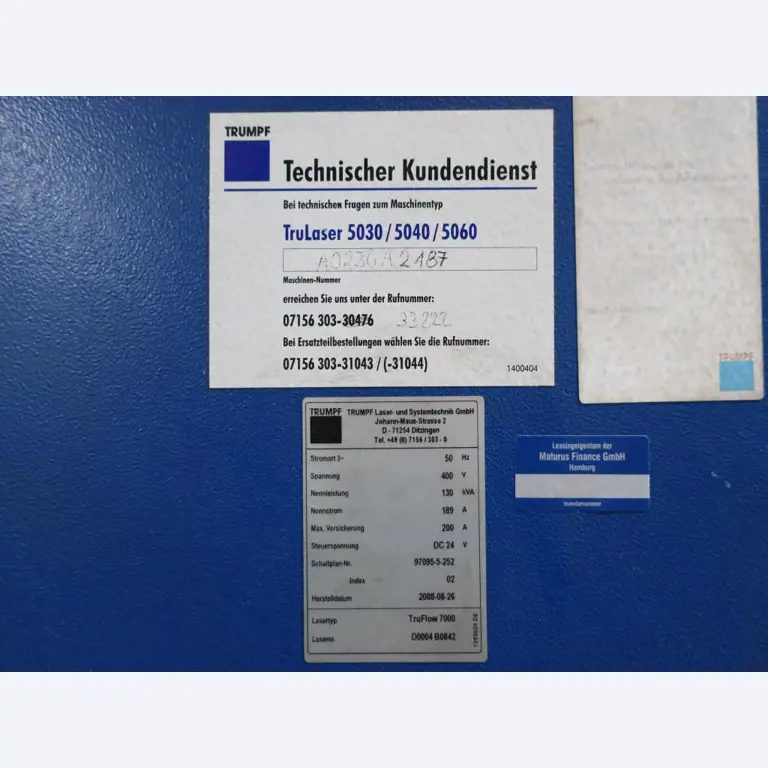 Máquinas para o processamento de chapas metálicas de espessura fina/média<br>(corte, perfuração, prensagem, dobragem)<br><font size="2">Em colaboração com a Hilco Industrial Acquisitions bv</font>-6