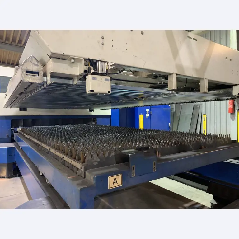 Machines for processing thin/medium thick sheet metal<br> (cutting, punching, pressing, bending)<br><font size="2">In collaboration with Hilco Industrial Acquisitions bv<br></font>-20