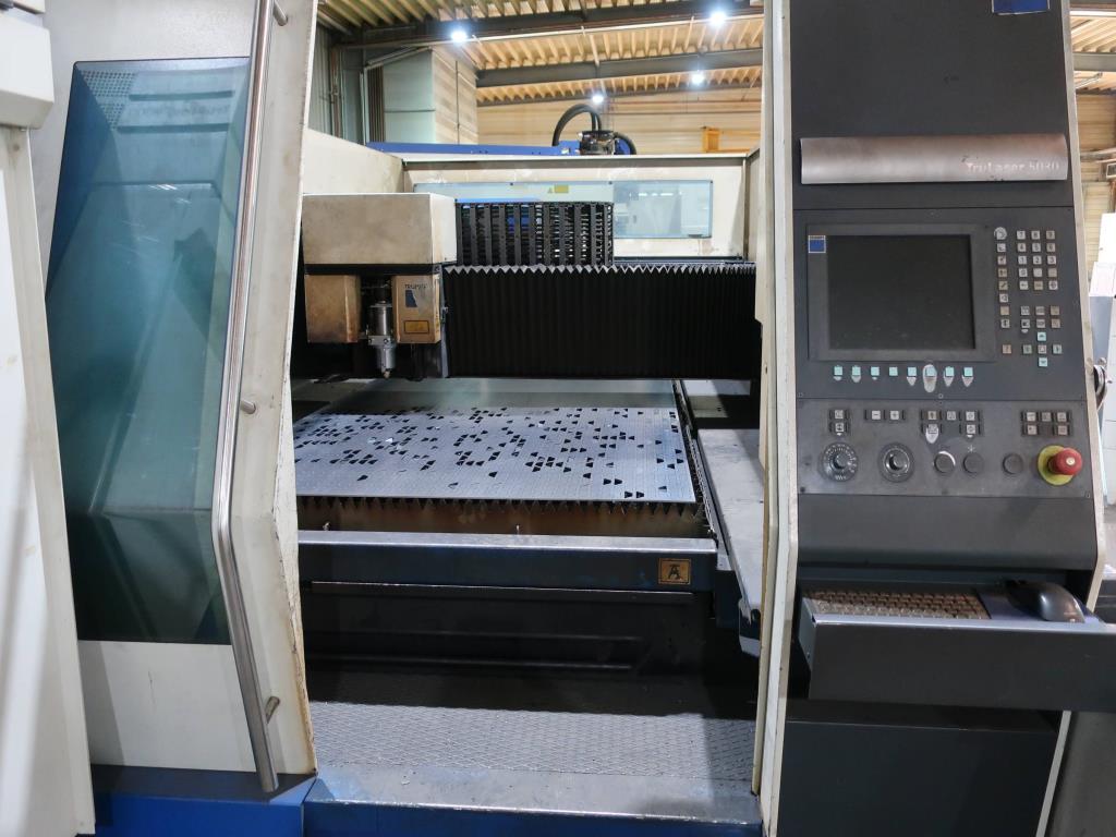 Machines for processing thin/medium thick sheet metal<br> (cutting, punching, pressing, bending)<br><font size="2">In collaboration with Hilco Industrial Acquisitions bv<br></font>-4