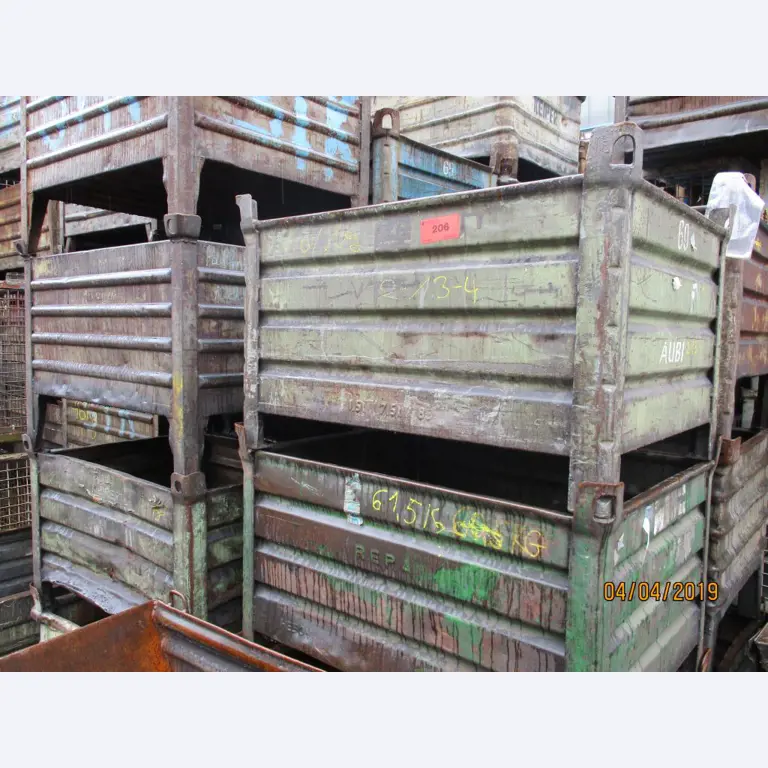 Máquinas para o processamento de chapas metálicas de espessura fina/média<br>(corte, perfuração, prensagem, dobragem)<br><font size="2">Em colaboração com a Hilco Industrial Acquisitions bv</font>-1