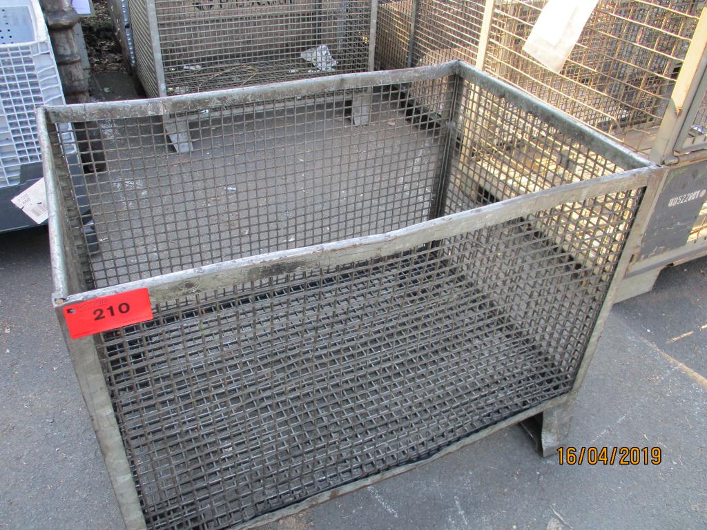 Machines for processing thin/medium thick sheet metal<br> (cutting, punching, pressing, bending)<br><font size="2">In collaboration with Hilco Industrial Acquisitions bv<br></font>-3