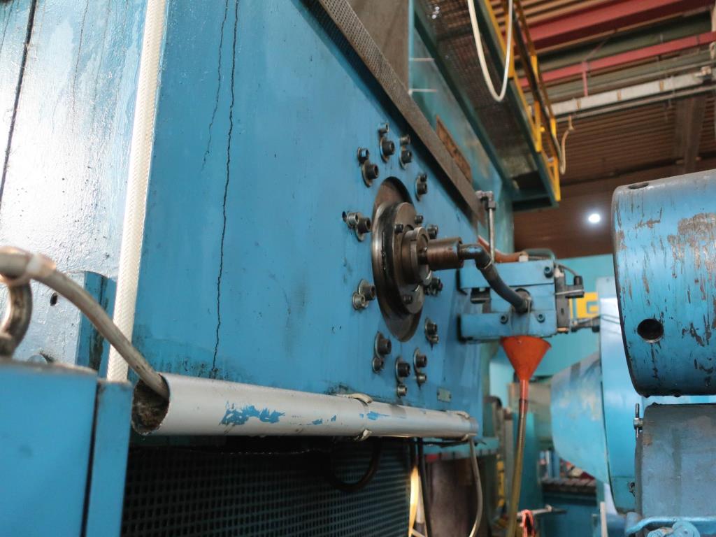 Machines for processing thin/medium thick sheet metal<br> (cutting, punching, pressing, bending)<br><font size="2">In collaboration with Hilco Industrial Acquisitions bv<br></font>-7