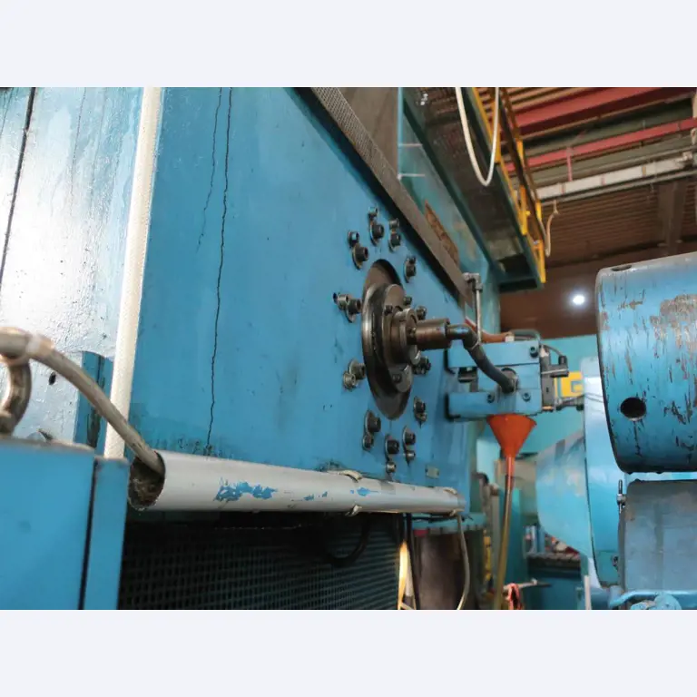 Machines for processing thin/medium thick sheet metal<br> (cutting, punching, pressing, bending)<br><font size="2">In collaboration with Hilco Industrial Acquisitions bv<br></font>-7