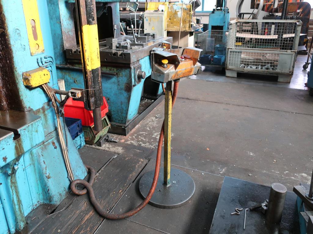 Machines for processing thin/medium thick sheet metal<br> (cutting, punching, pressing, bending)<br><font size="2">In collaboration with Hilco Industrial Acquisitions bv<br></font>-8