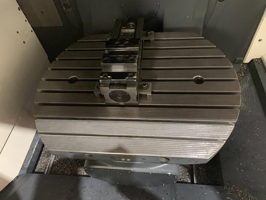 Machines for processing thin/medium thick sheet metal<br> (cutting, punching, pressing, bending)<br><font size="2">In collaboration with Hilco Industrial Acquisitions bv<br></font>-10