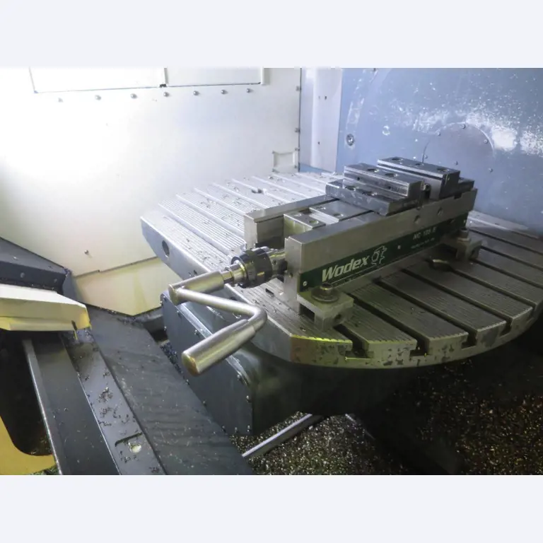 Machines for processing thin/medium thick sheet metal<br> (cutting, punching, pressing, bending)<br><font size="2">In collaboration with Hilco Industrial Acquisitions bv<br></font>-1