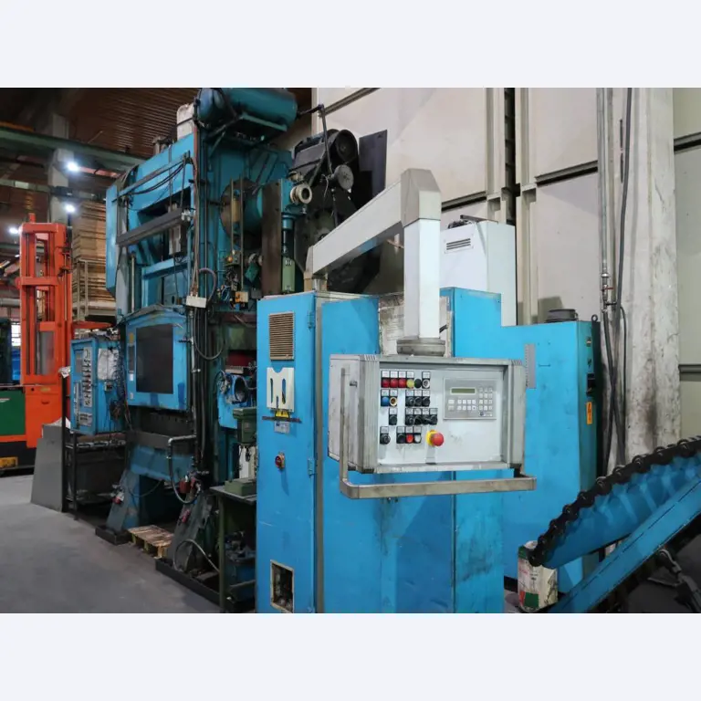 Máquinas para o processamento de chapas metálicas de espessura fina/média<br>(corte, perfuração, prensagem, dobragem)<br><font size="2">Em colaboração com a Hilco Industrial Acquisitions bv</font>-19