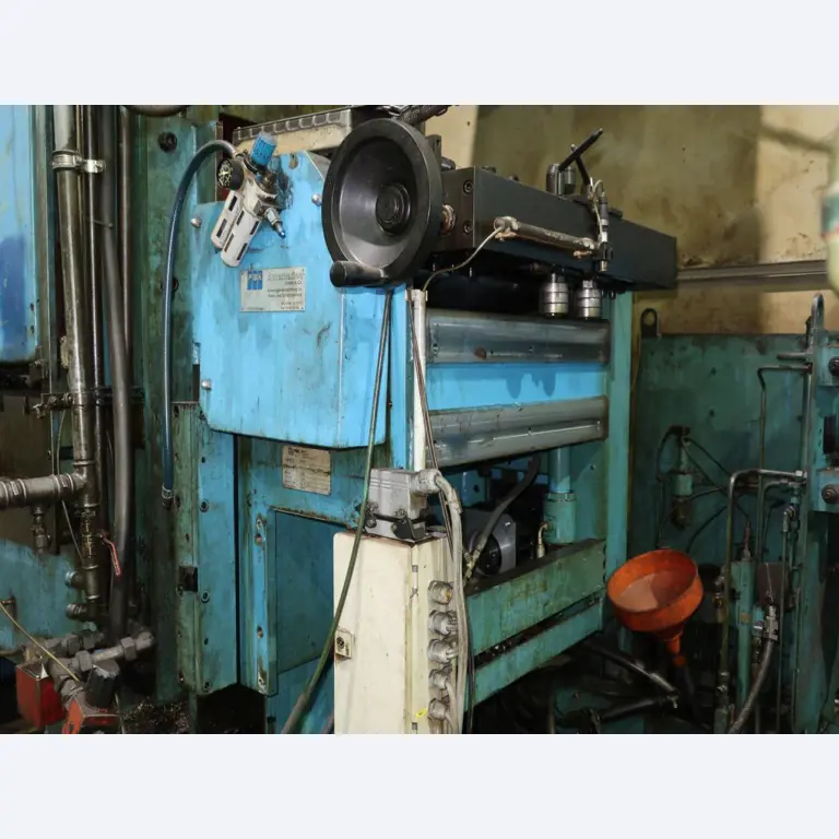 Máquinas para o processamento de chapas metálicas de espessura fina/média<br>(corte, perfuração, prensagem, dobragem)<br><font size="2">Em colaboração com a Hilco Industrial Acquisitions bv</font>-20