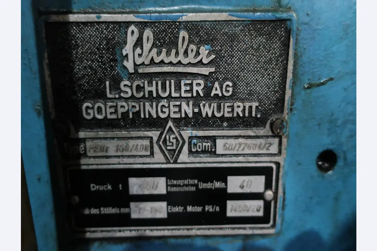 Machines for processing thin/medium thick sheet metal<br> (cutting, punching, pressing, bending)<br><font size="2">In collaboration with Hilco Industrial Acquisitions bv<br></font>-3