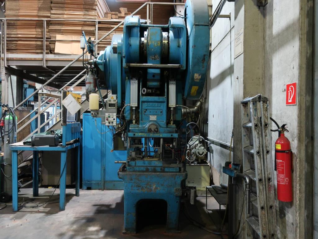 Machines for processing thin/medium thick sheet metal<br> (cutting, punching, pressing, bending)<br><font size="2">In collaboration with Hilco Industrial Acquisitions bv<br></font>-5