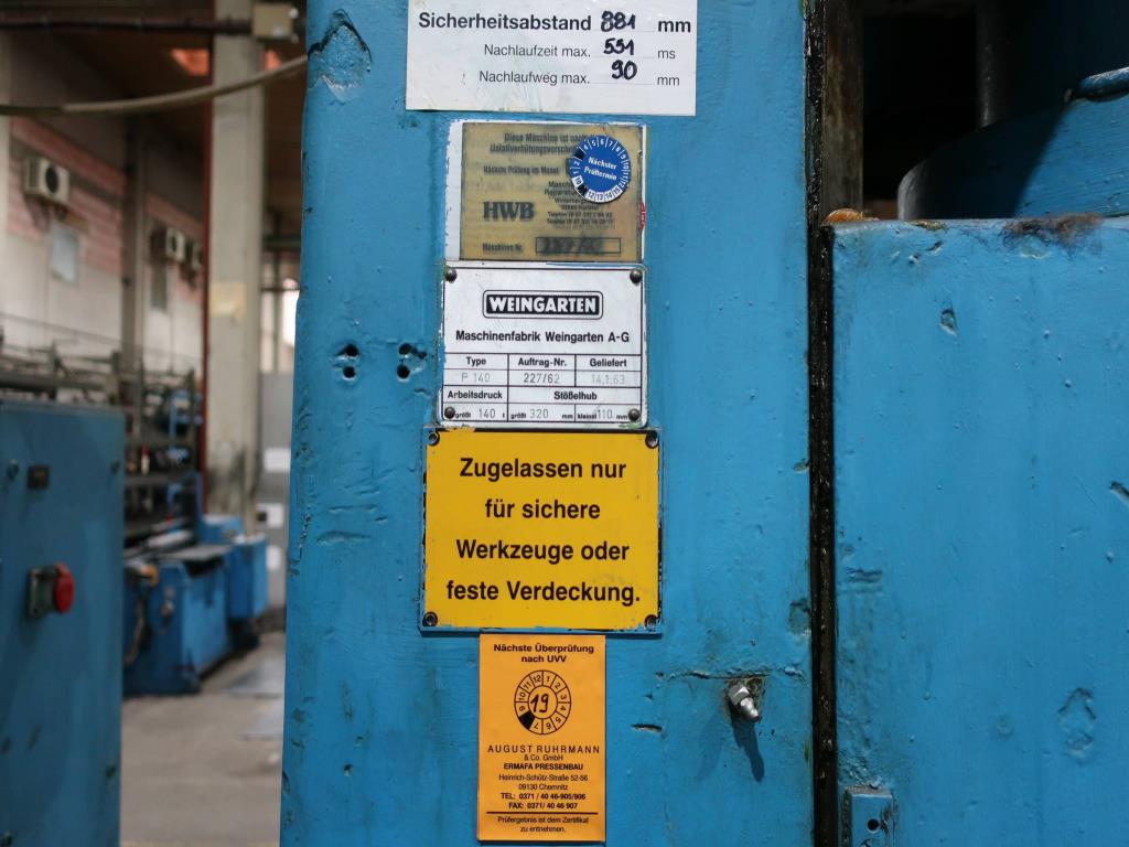 Machines for processing thin/medium thick sheet metal<br> (cutting, punching, pressing, bending)<br><font size="2">In collaboration with Hilco Industrial Acquisitions bv<br></font>-7