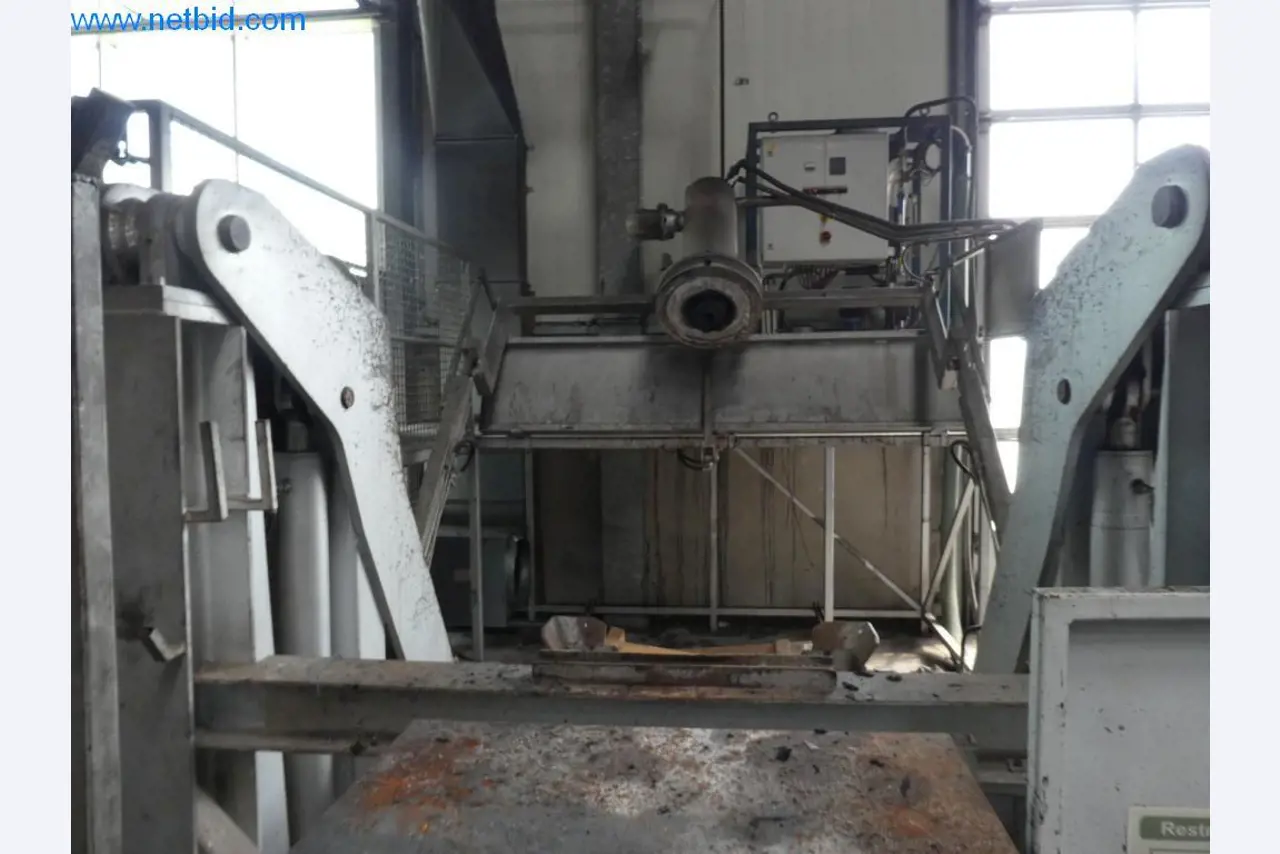 Machinery and equipment (Aluminium diecasting cells from the closing of a large automotive supplier)-9