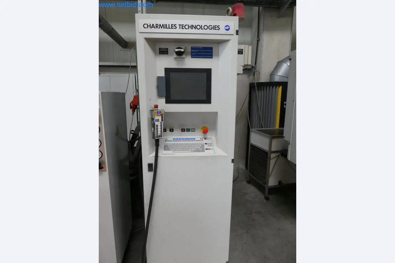 Machinery and equipment (Aluminium diecasting cells from the closing of a large automotive supplier)-4