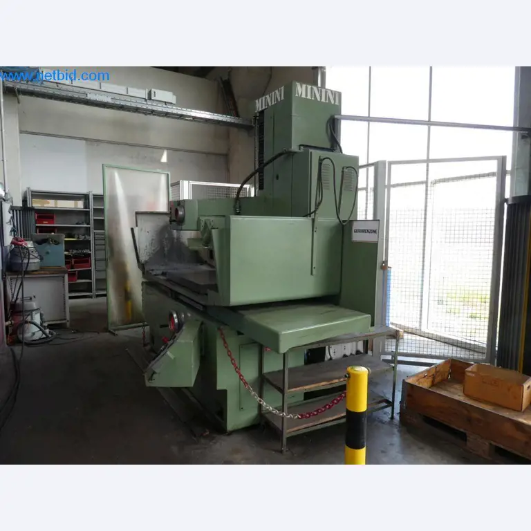 Máquinas e sistemas (fundição injectada de alumínio para a indústria automóvel e de fornecimento automóvel)-4