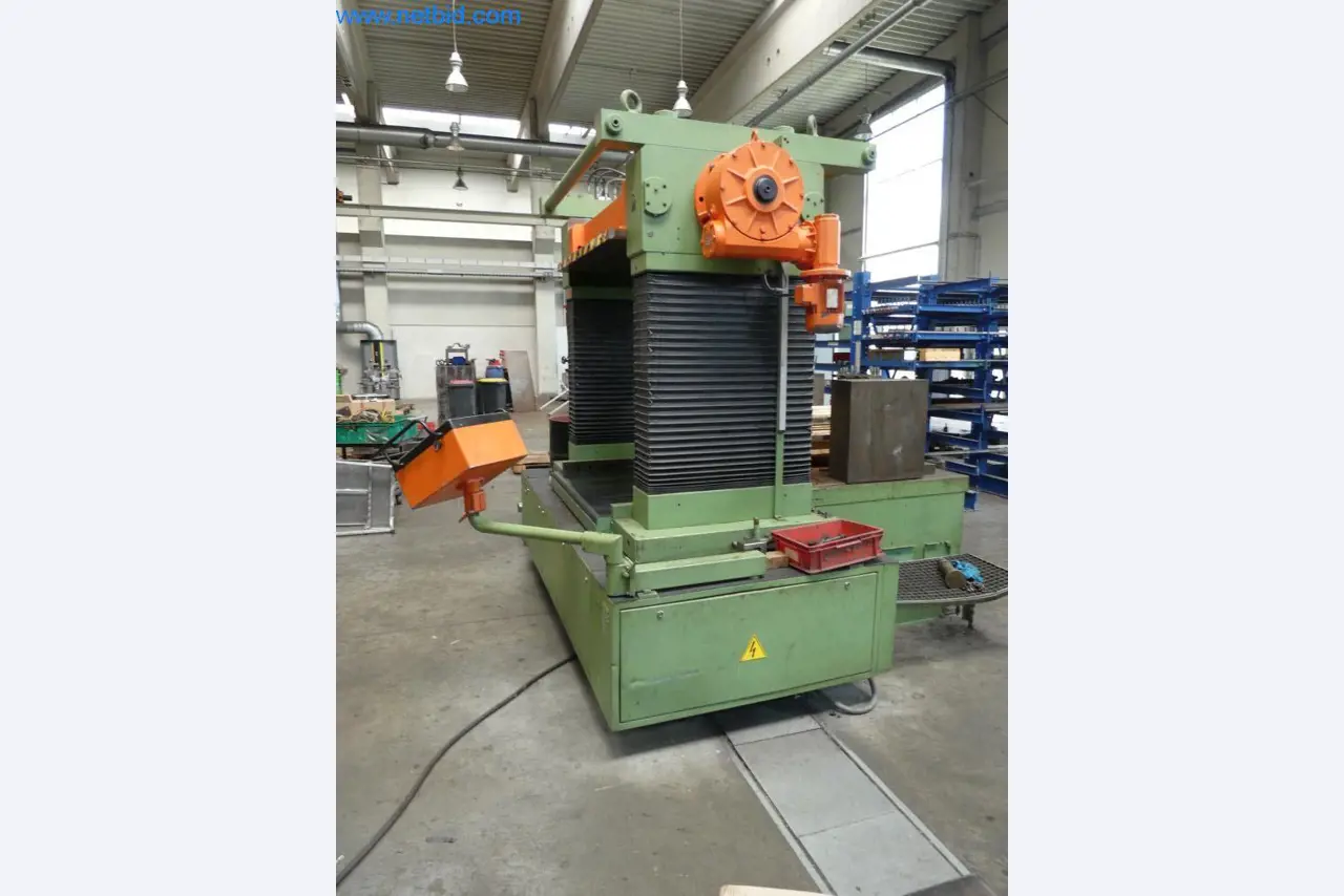 Máquinas e sistemas (fundição injectada de alumínio para a indústria automóvel e de fornecimento automóvel)-2