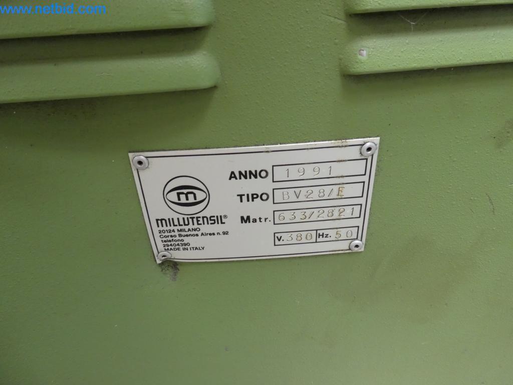 Machinery and equipment (Aluminium diecasting cells from the closing of a large automotive supplier)-5