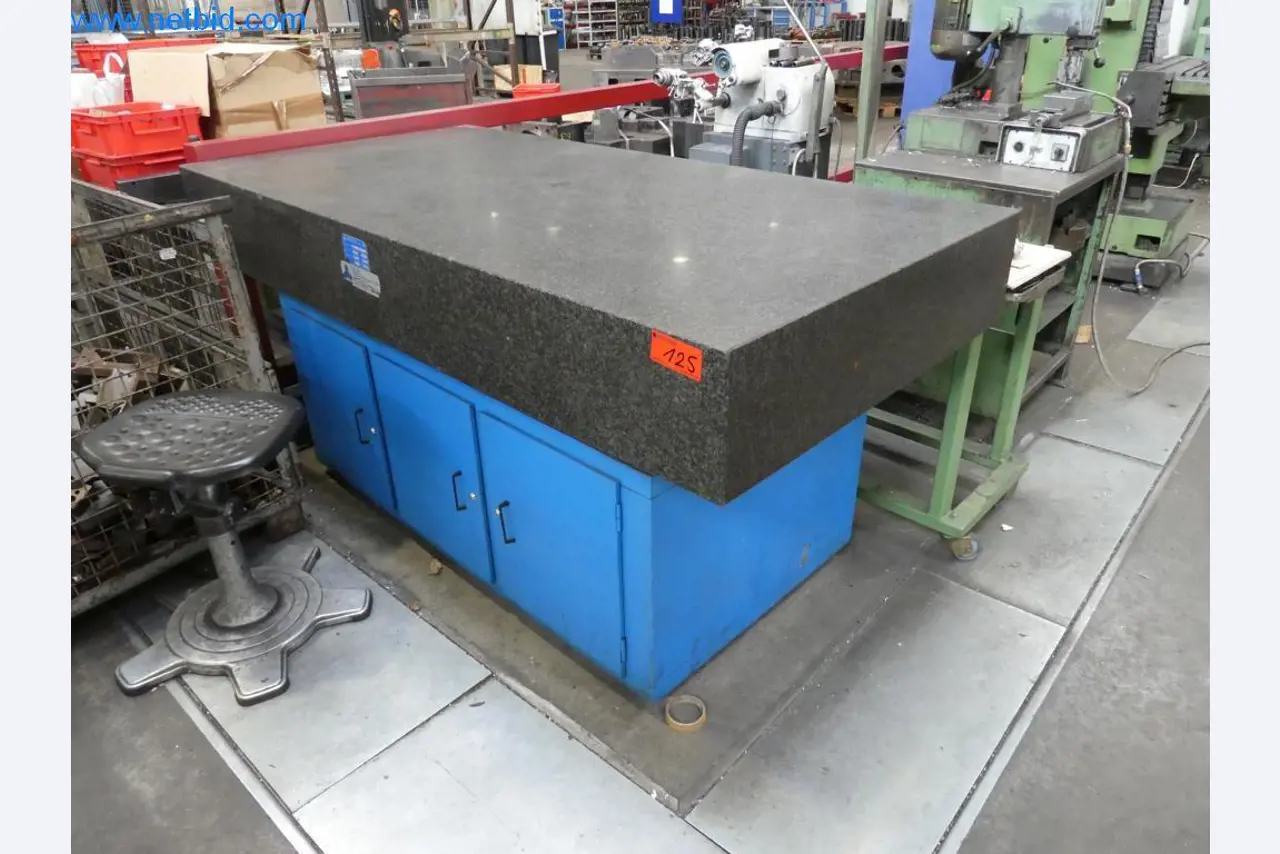 Machinery and equipment (Aluminium diecasting cells from the closing of a large automotive supplier)-1