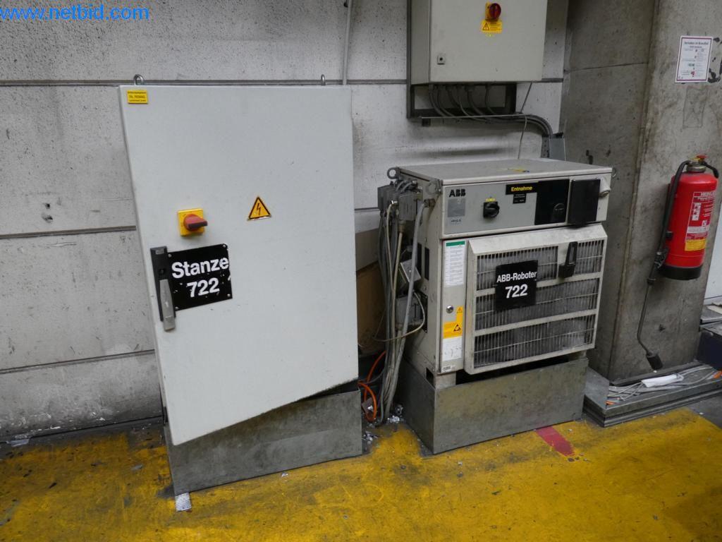 Machinery and equipment (Aluminium diecasting cells from the closing of a large automotive supplier)-4