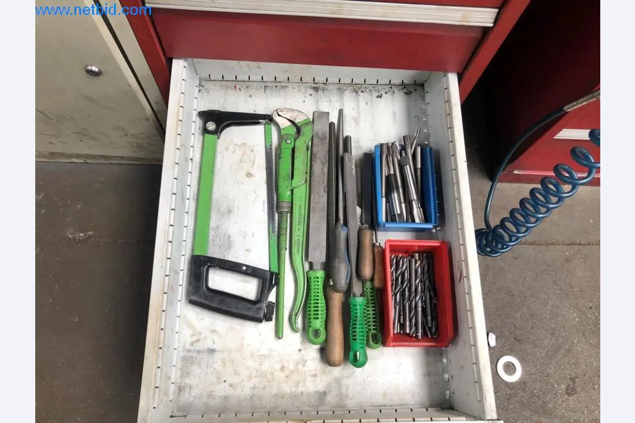 Machines et installations (moulage sous pression d'aluminium pour l'industrie automobile et ses sous-traitants)-3