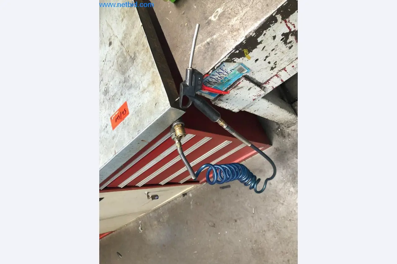 Machinery and equipment (Aluminium diecasting cells from the closing of a large automotive supplier)-2