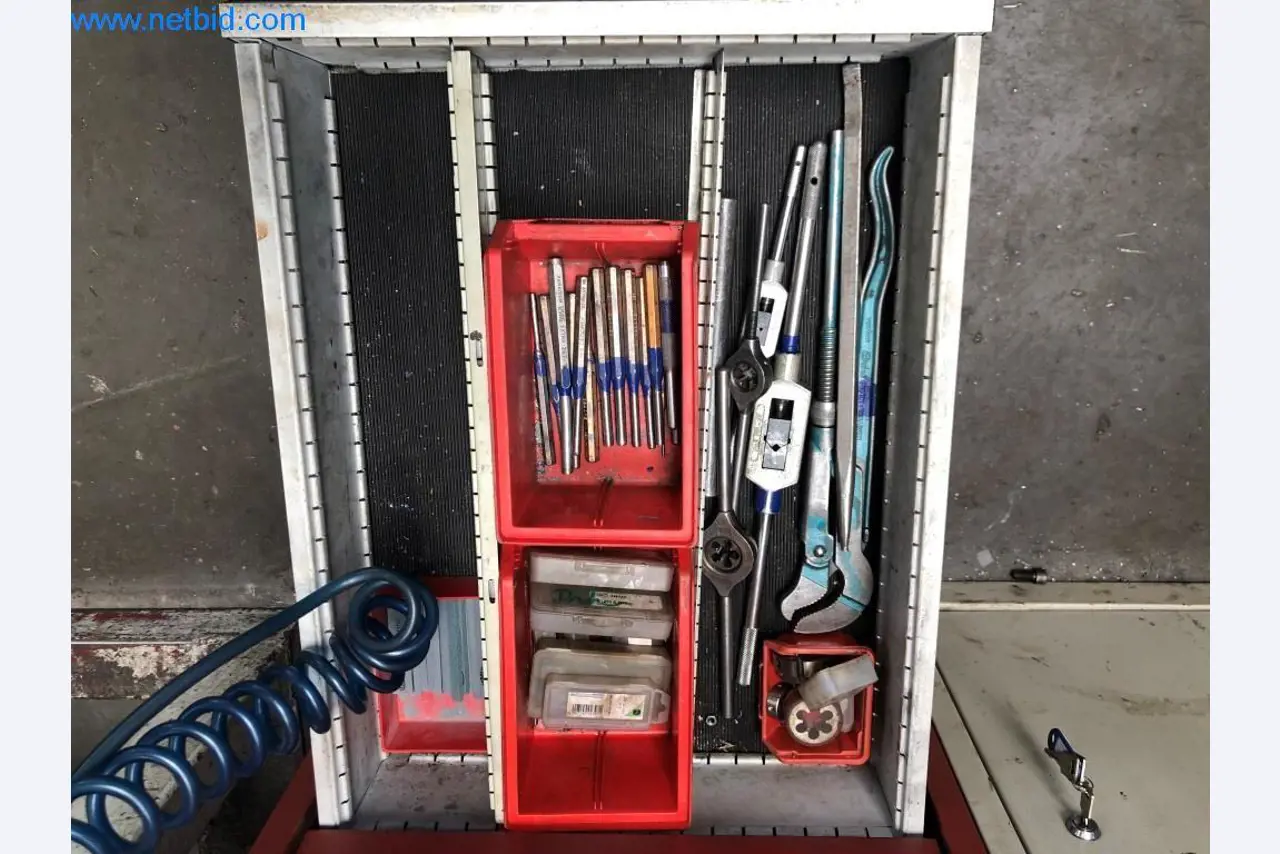 Machinery and equipment (Aluminium diecasting cells from the closing of a large automotive supplier)-5