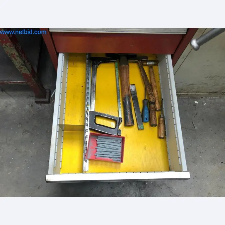 Machines et installations (moulage sous pression d'aluminium pour l'industrie automobile et ses sous-traitants)-4