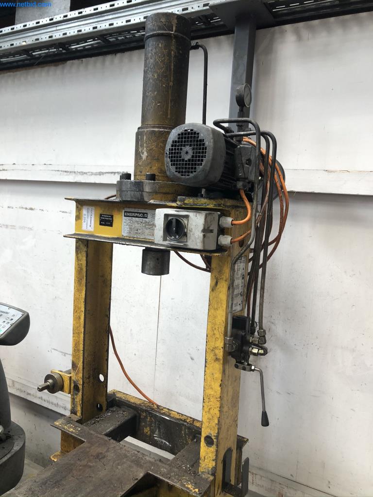 Maschinen und Anlagen (Aluminiumdruckguss für die Automobil- und Automobilzulieferindustrie)-2