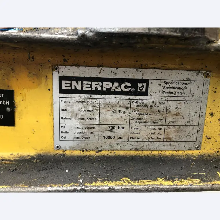 Machinery and equipment (Aluminium diecasting cells from the closing of a large automotive supplier)-3