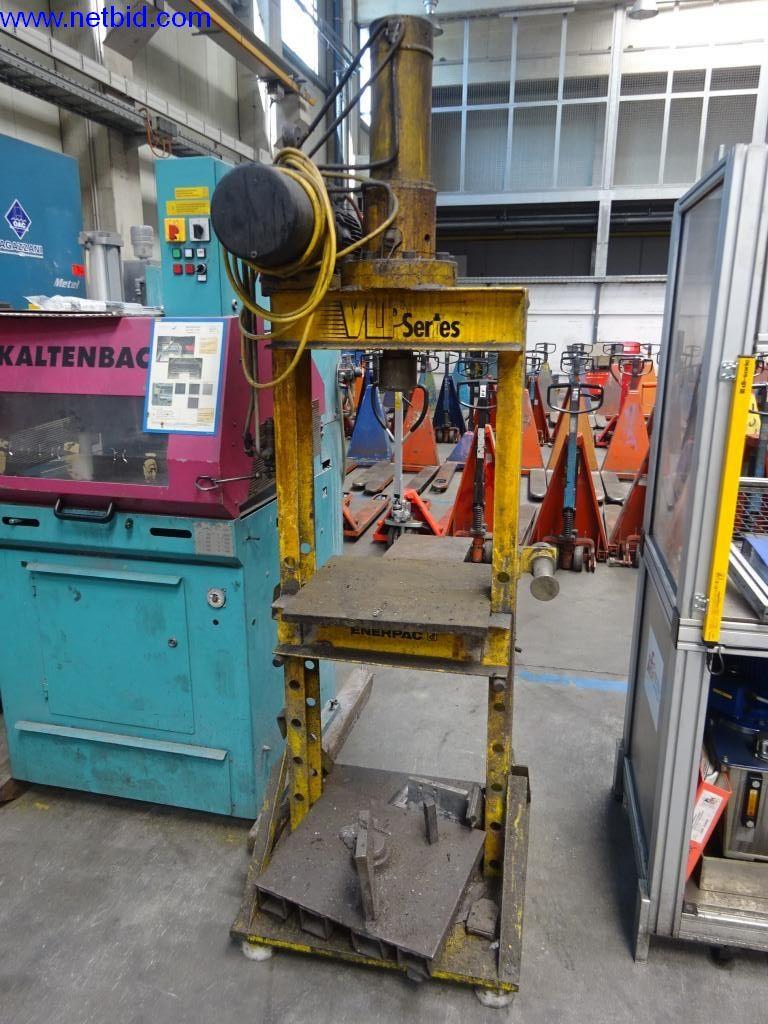 Maschinen und Anlagen (Aluminiumdruckguss für die Automobil- und Automobilzulieferindustrie)-5